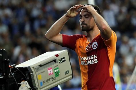 G­a­l­a­t­a­s­a­r­a­y­­ı­n­ ­k­a­b­u­s­u­ ­b­i­t­m­i­y­o­r­
